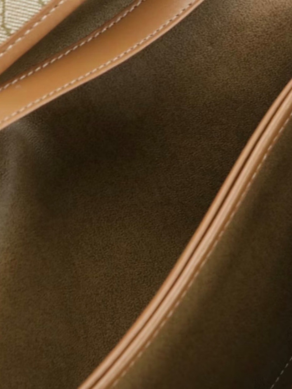 Christian Dior Full Flap Chain Link Shoulder Bag in Honeycomb Canvas & Leather - Picture 4 of 6